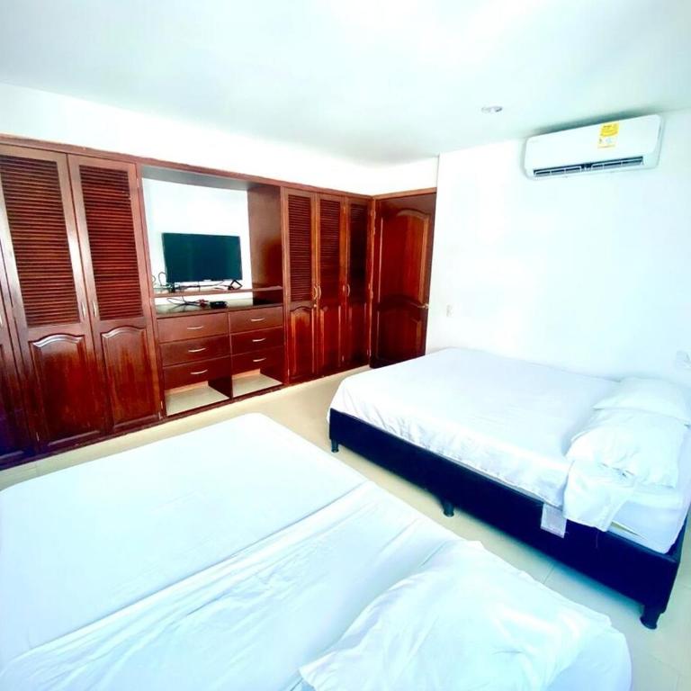 bello apartamento en el laguito - Apartamento de 2 dormitorios - 11