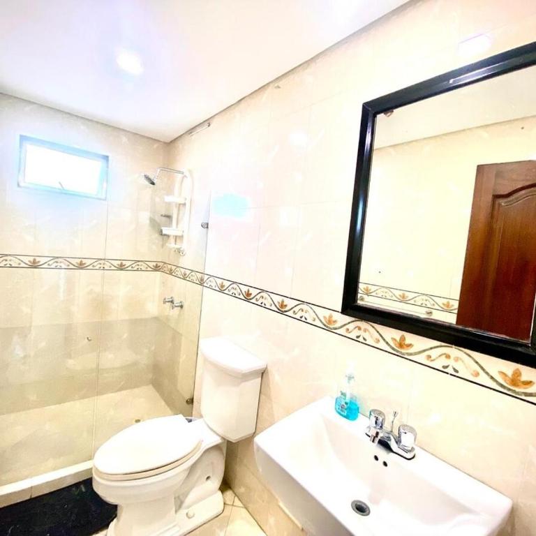 bello apartamento en el laguito - Apartamento de 2 dormitorios - 13