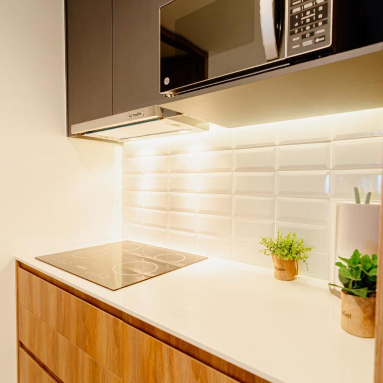New Condo at Scala Towers Col Americana Chapultepec Zone - Two-Bedroom Apartment with City View - 11