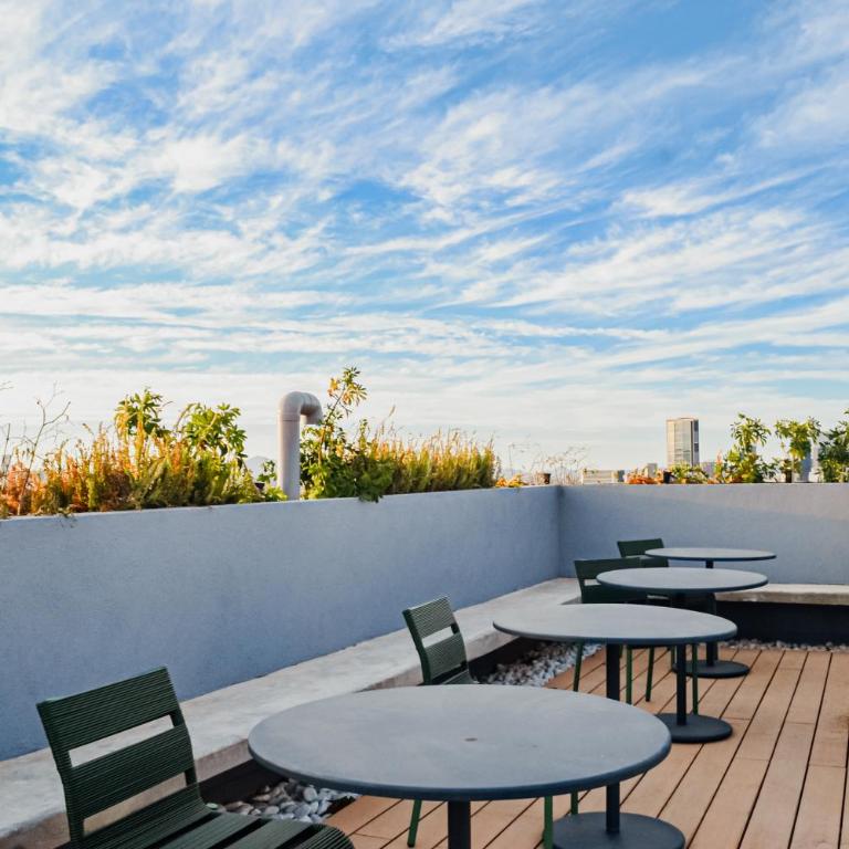 New Condo at Scala Towers Col Americana Chapultepec Zone - Two-Bedroom Apartment with City View - 39