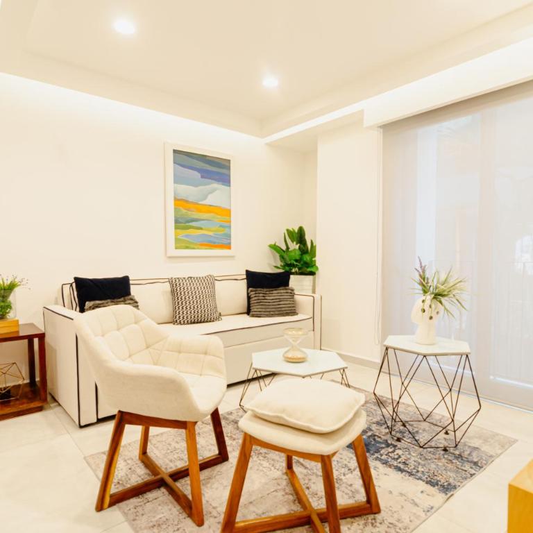 New Condo at Scala Towers Col Americana Chapultepec Zone - Two-Bedroom Apartment with City View - 53