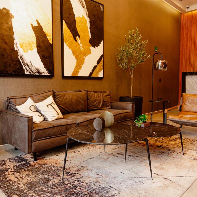New Condo at Scala Towers Col Americana Chapultepec Zone - Two-Bedroom Apartment with City View - 65