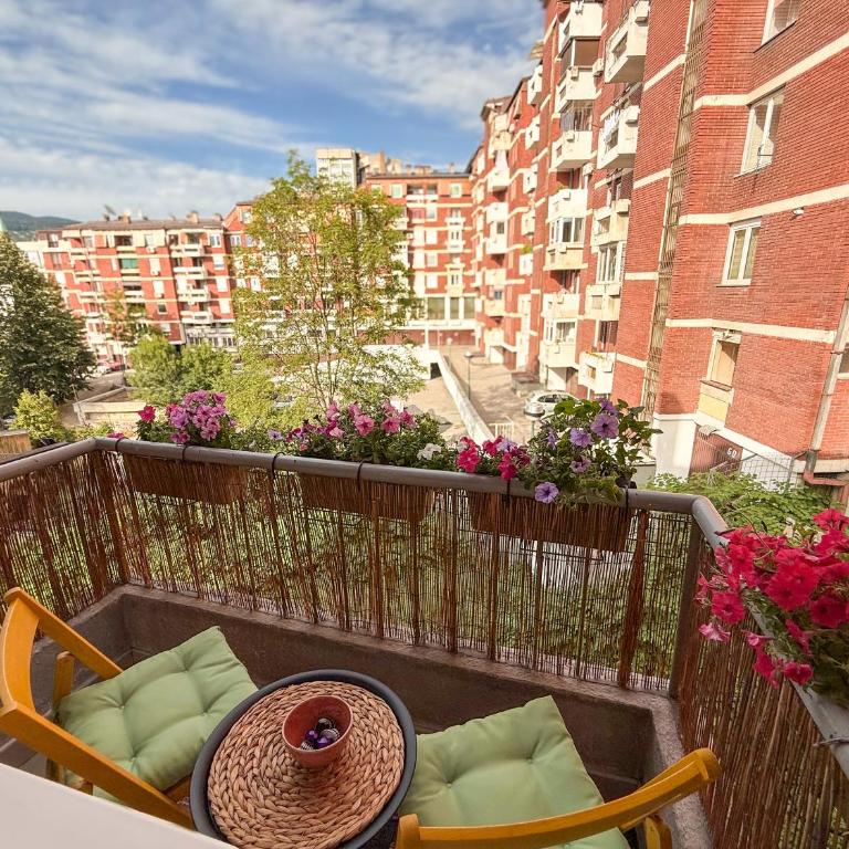 Stylish 2BR Nest near Bascarsija and Cafes - Two-Bedroom Apartment - 25