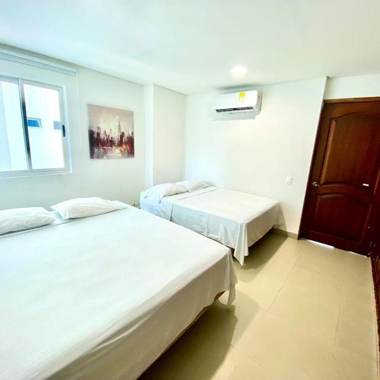 elegante apartamento en el laguito - Apartamento de 2 dormitorios - 2