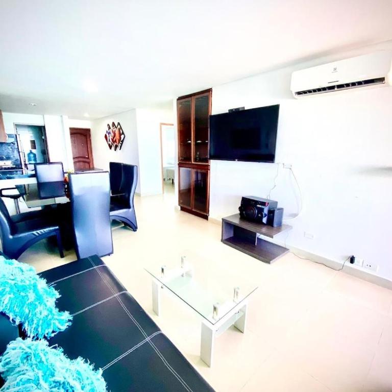 elegante apartamento en el laguito - Apartamento de 2 dormitorios - 8