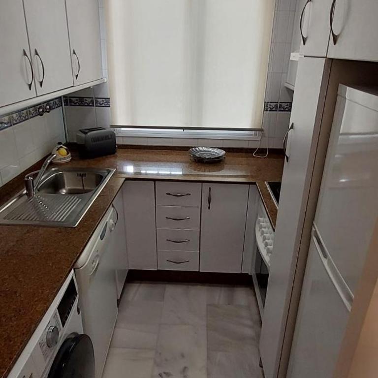 Apartamento la Barrosa ,Urb los Veleros - Apartamento de 2 dormitorios - 4