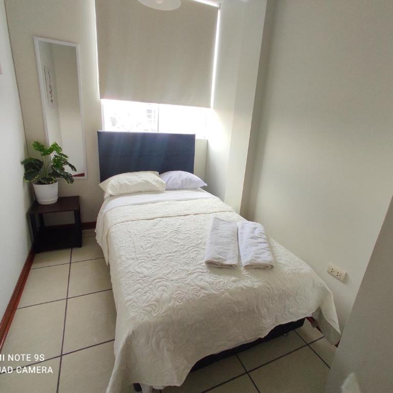 Céntrico departamento de 3 habitaciones con balcón - Apartamento Deluxe de 3 dormitorios - 5