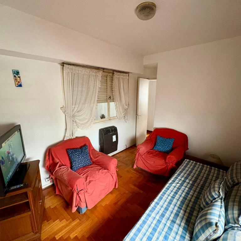 Departamento de 3 ambientes - Apartamento de 2 dormitorios - 2