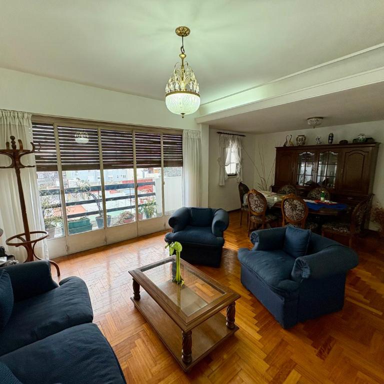 Departamento de 3 ambientes - Apartamento de 2 dormitorios - 10