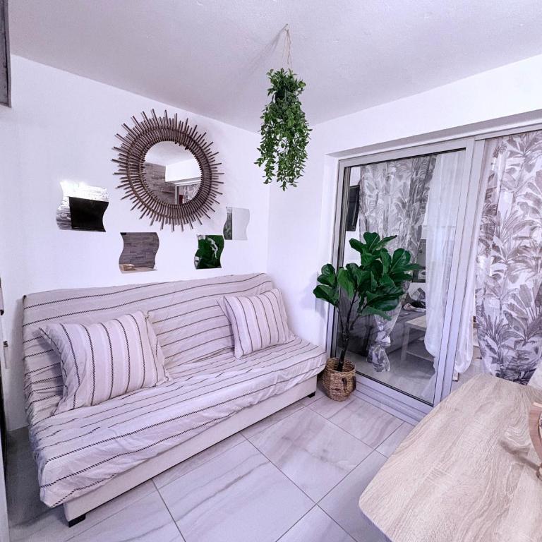 Charmant studio - One-Bedroom Apartment - 2