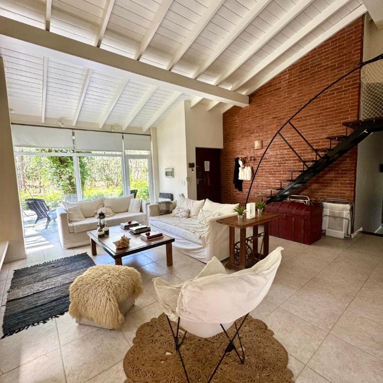 Espectacular casa en Cariló frte al Golf 8 personas - Casa de 4 dormitorios - 9