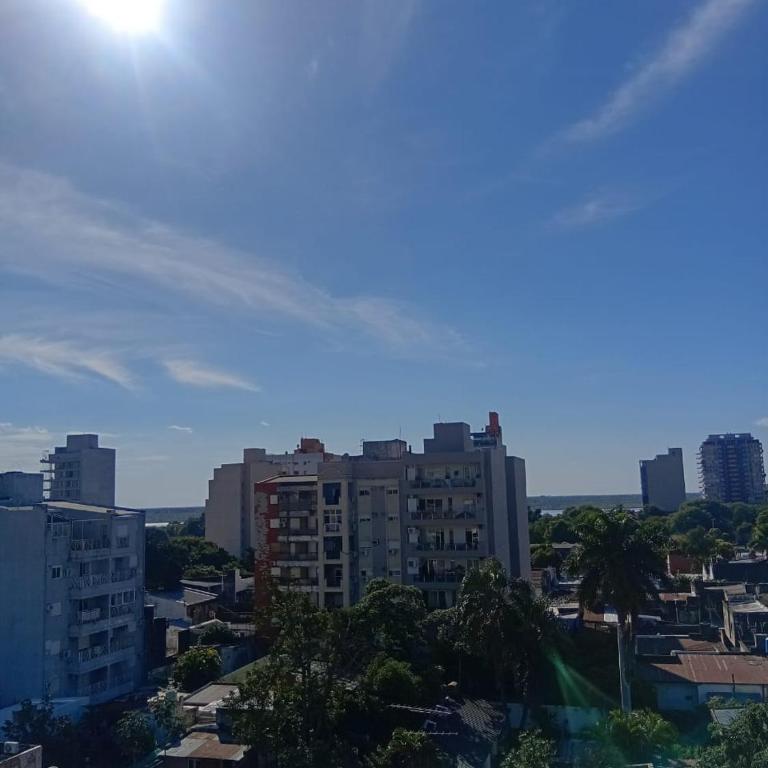 Departamento con vista al Paraná - Two-Bedroom Apartment - 39