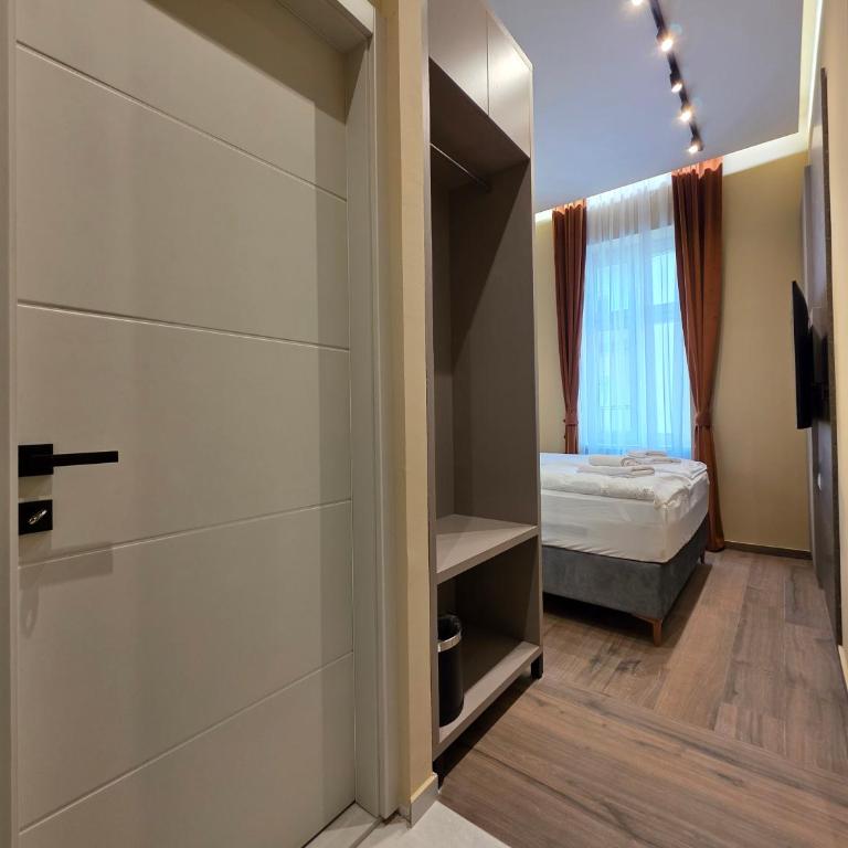 MusaBeg Apartment - One-Bedroom Apartment - 6