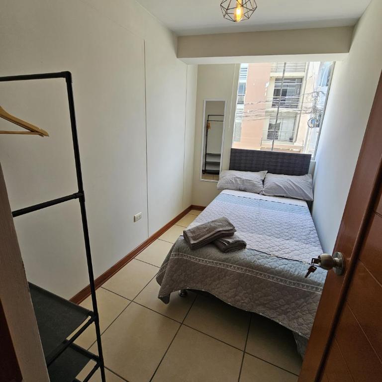 Departamento de 3 habitaciones con aire acondicionado en 2do piso - Apartamento de 3 dormitorios - 6