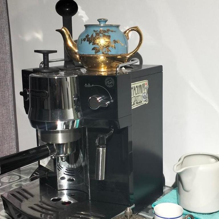 El Rosedal - Single Room with Shared Bathroom - 10