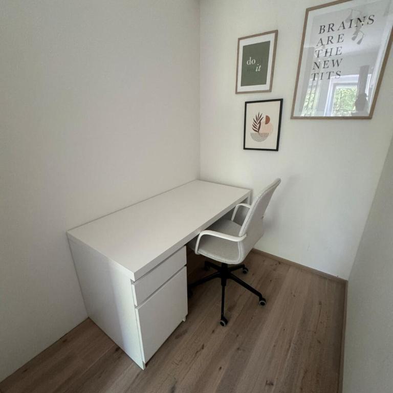 Modernes Zentrales Apartment - Apartamento con vistas y balcón - 11