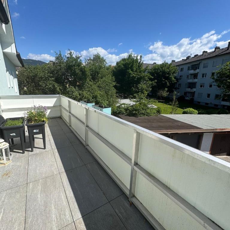 Modernes Zentrales Apartment - Apartamento con vistas y balcón - 21