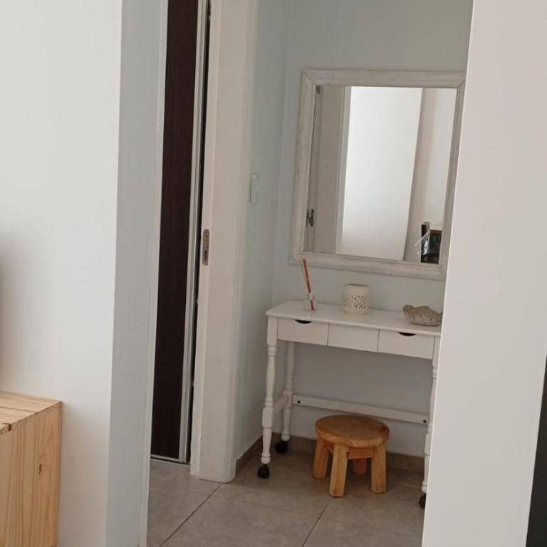 Exelente departamento en Carlos Paz - Apartamento de 1 dormitorio - 7