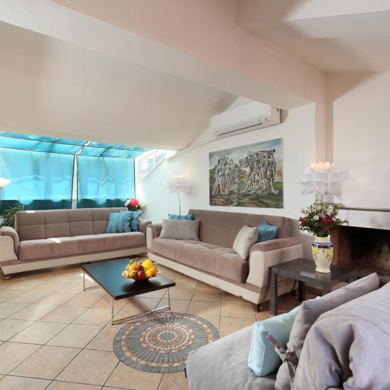 Taormina center 4 BR penthouse, terrace with views - Four-Bedroom Apartment - Attic - 6