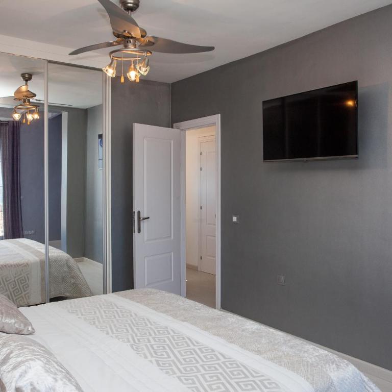 Suite Golf Caleta Abril - Villa with Private Pool - 9