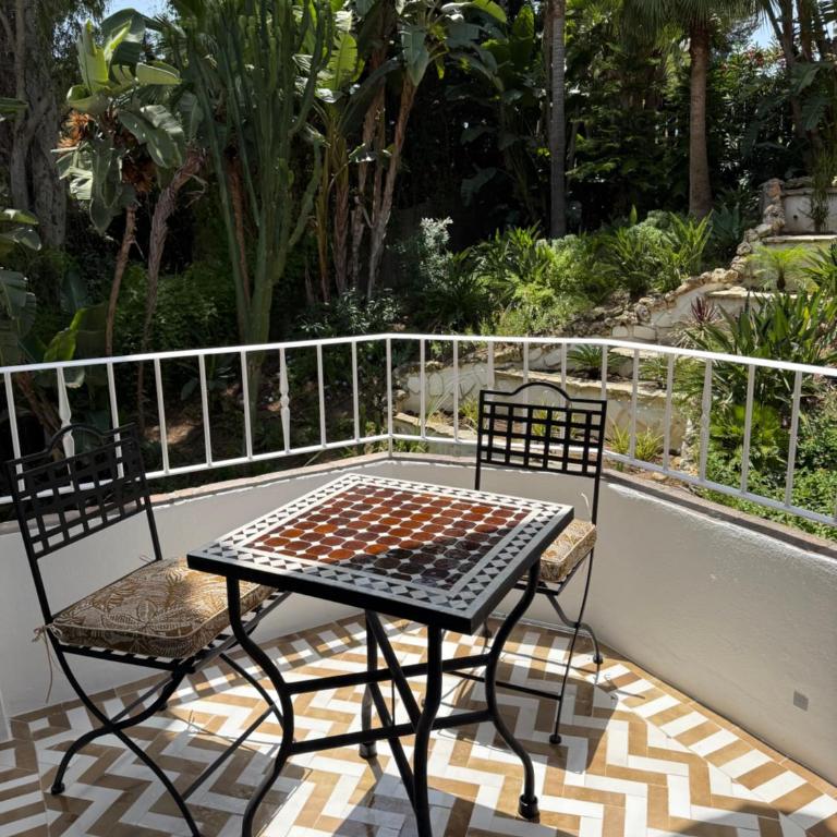 Apartment Marbella Golden Mile - Puente Romano Area - Casa las Mariposas - Three-Bedroom Apartment with Sea View - 61