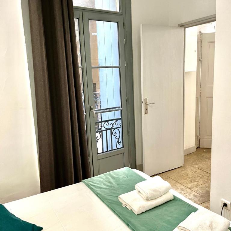 La Canourgue, Appart de charme ,Parking gratuit - Apartamento - 7