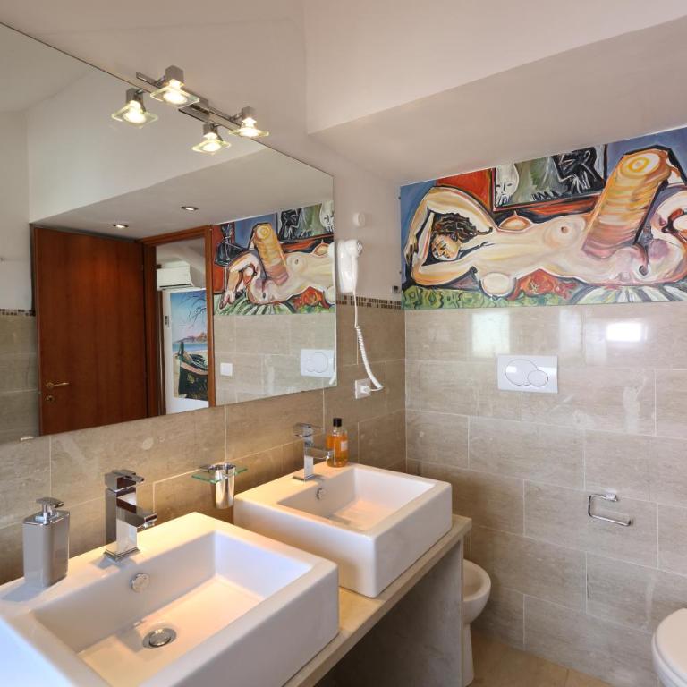 Taormina center 4 BR penthouse, terrace with views - Four-Bedroom Apartment - Attic - 33