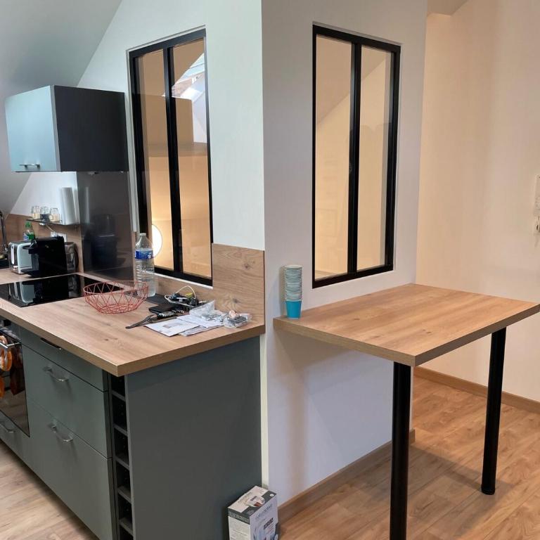 La Parenthèse Rémoise - Two-Bedroom Apartment - 10