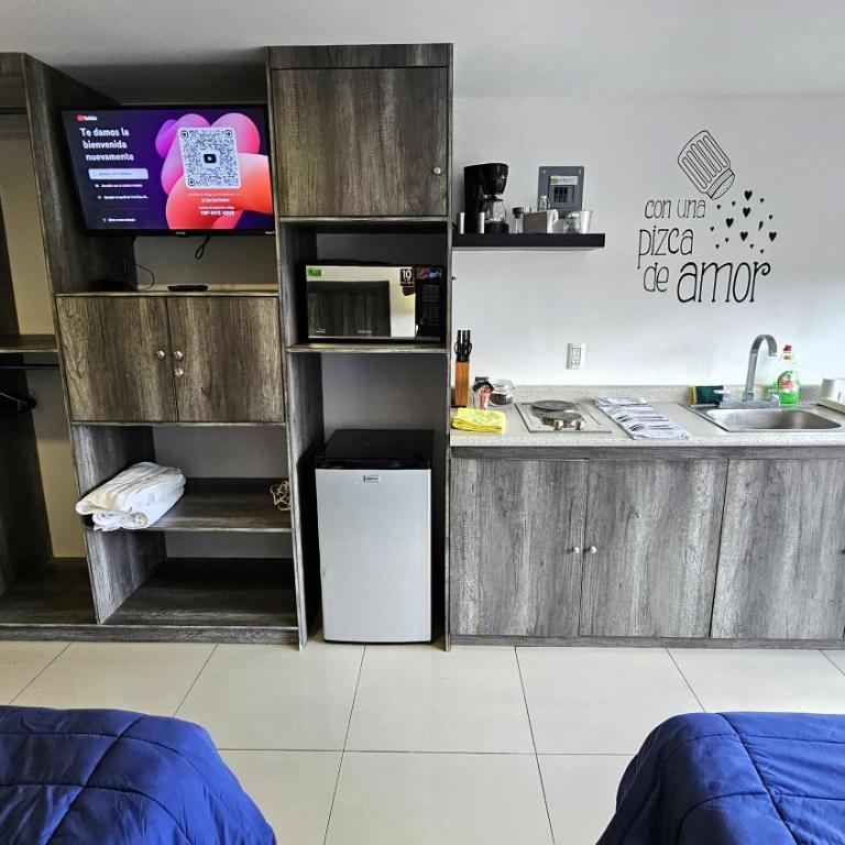 S07 KING Premium Suite TEC CEM con Cocineta WiFi Balcón Parking Terraza - Apartamento de 1 dormitorio - 3