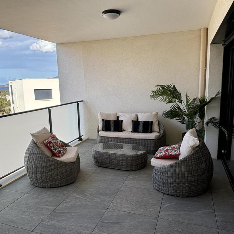 Appartement T2 vue mer et citadelle - One-Bedroom Apartment with Sea View - 10