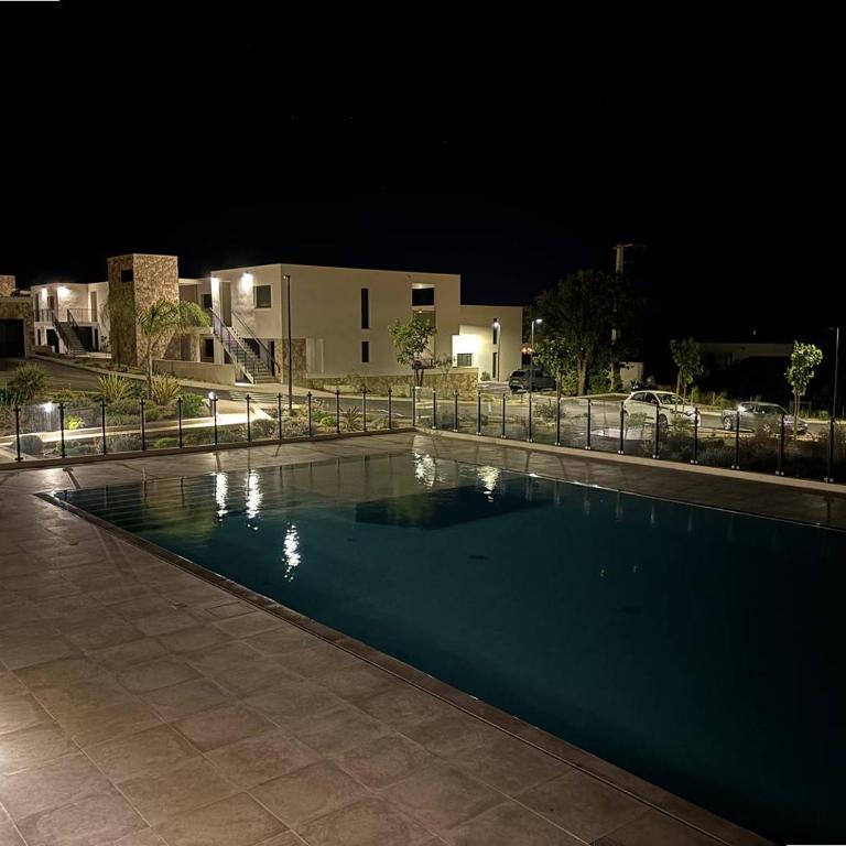 Appartement T2 vue mer et citadelle - One-Bedroom Apartment with Sea View - 17