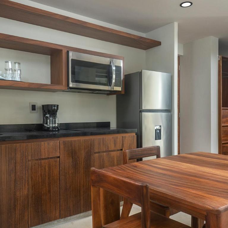 MK Condo & Residences - Apartment with Terrace - 11