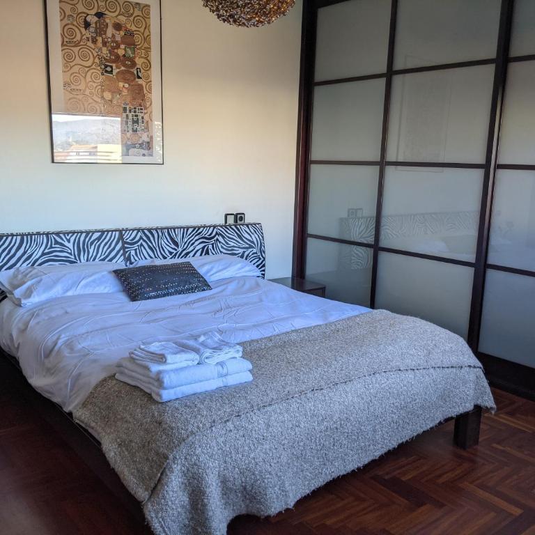 Ático con terraza en el corazón de Vigo - Apartamento de 3 dormitorios con vistas - 28