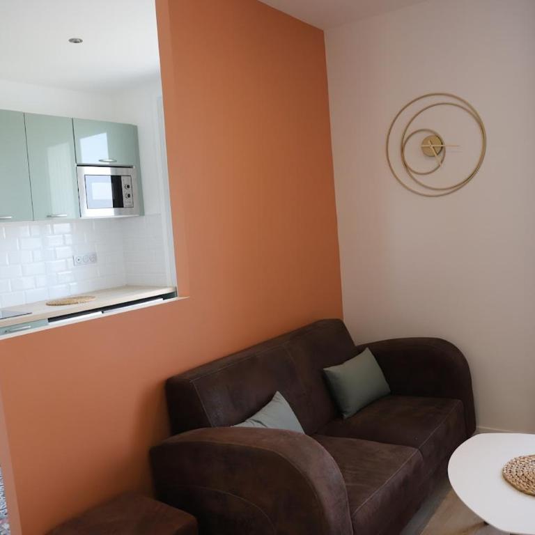 Le petit Oscar avec vue imprenable sur la ville ! - Apartment mit 1 Schlafzimmer - 3