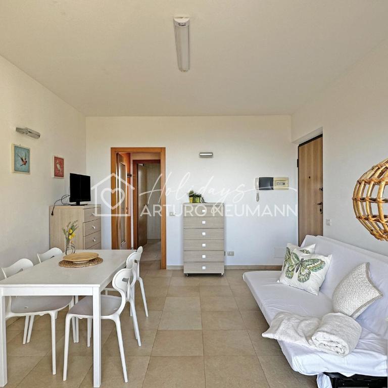 228 - Appartamento bilocale al primo piano con terrazzo vista mare- CLIMATIZZATO, SPIAGGIA INCLUSA - One-Bedroom Apartment - 2