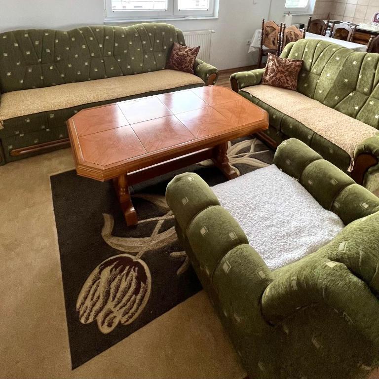 BIG Apartment 3 Bedrooms - Three-Bedroom Apartment - 6