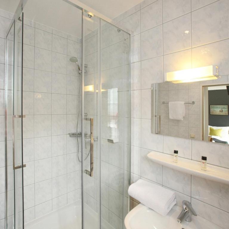 Seehotel Sissi am Zeller See - Familiensuite - 3