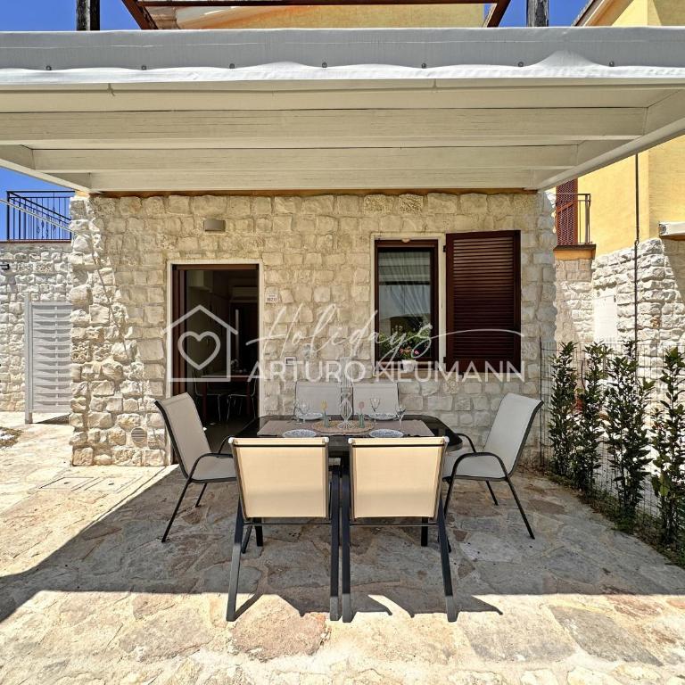 640 - RESIDENCE ADAMO & EVA - Dolce relax, stupendo bilo al piano terra con bellissimo giardino , 2 piscine - Apartment with Garden View - 10