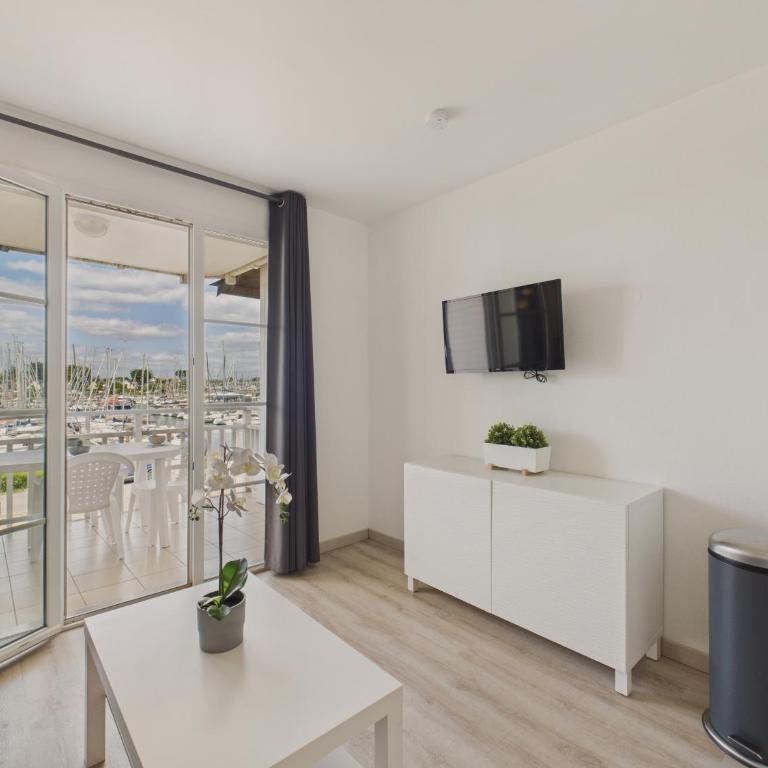 Face au port - 400m plage - Appart pour 2 - Appartement - 7