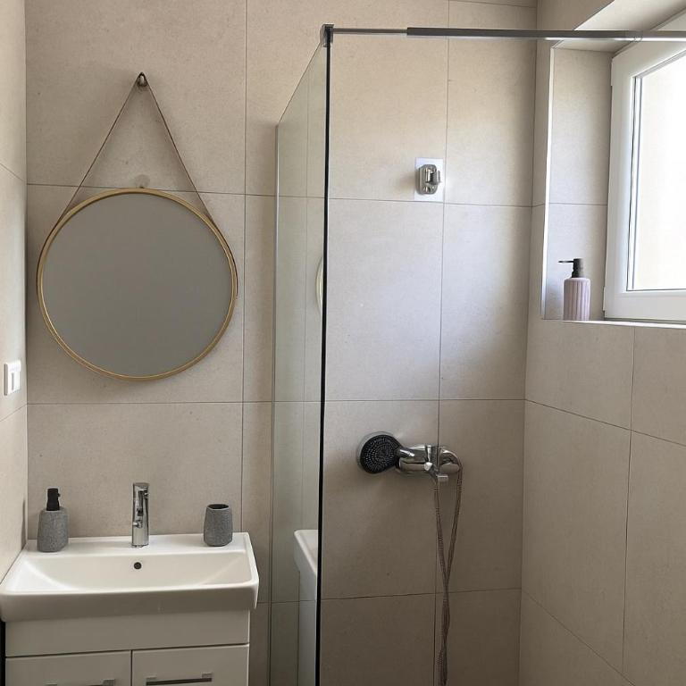 STR Apartments - Studio sa Bračnim Krevetom (Queen-size) - 7