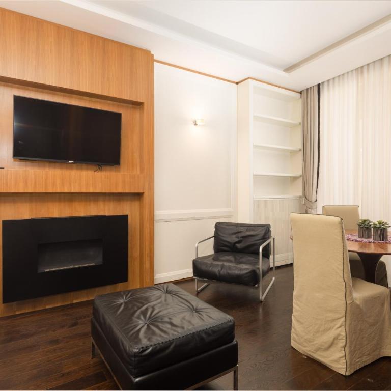 Old Bridge Exclusive Apartment 2 BDR - Two-Bedroom Apartment - 14