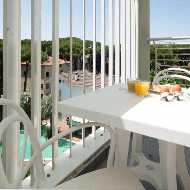 The One Hotel - Designed for Adults - Pet lovers - Double or Twin Room - 2