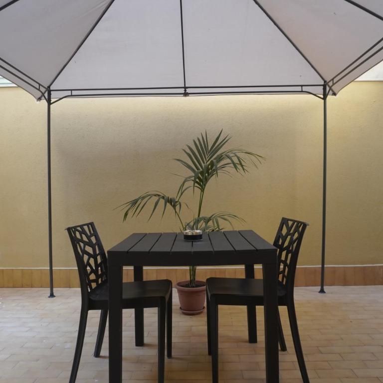 Le Stanze del Massimo - Double Room with Private Bathroom - 13