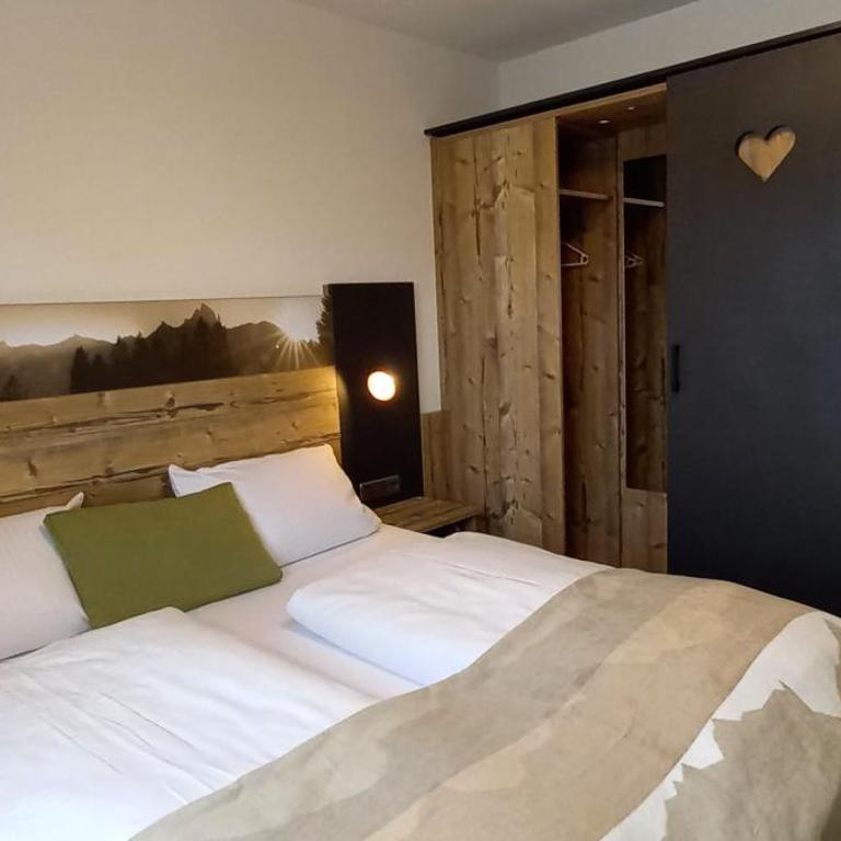 Eldorado - Ferienwohnungen & Suiten - Superior Apartment mit 3 Schlafzimmern - 5