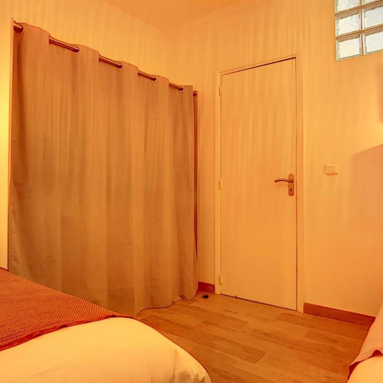 Cours Massena on Marché Provencal - Appartement - 14