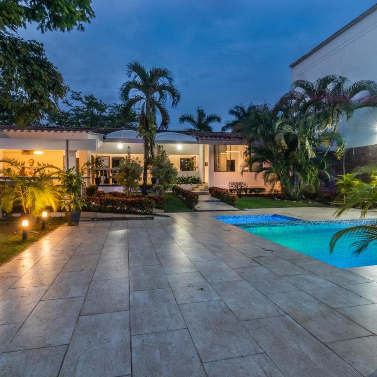 Mansión Casa Blau - Classic One-Bedroom Apartment with King Bed - 3