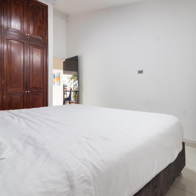 Mansión Casa Blau - Classic One-Bedroom Apartment with King Bed - 4
