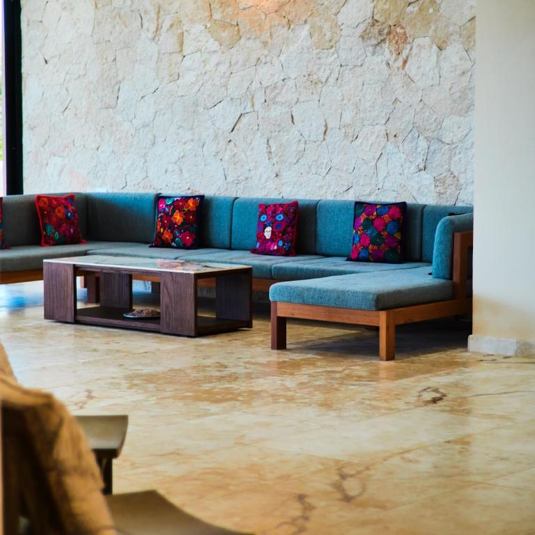 Exclusive Retreat at Hacienda Tankah Luxury 7 Bedroom Oceanfront Villa with Infinity Pool and Full Staff Included In Tulum - Villa con piscina privada - 22
