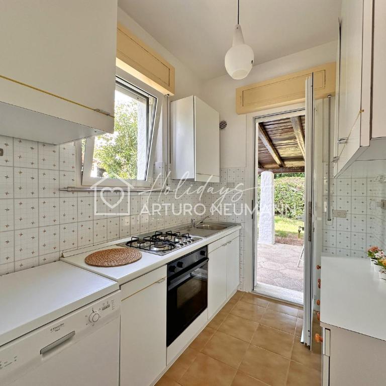 244 - Villa singola quadrilocale al Taunus con aria condizionata, ampio giardino e garage - SPIAGGIA INCLUSA - Villa con Vista Giardino - 5