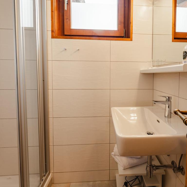 Glautschhof - Familienzimmer (3 Personen) - 5